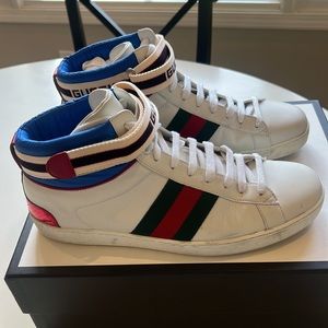 Gucci mens hi top sneakers. Size 10.5 US in great condition with original box.